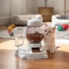 Comedero y Bebedero Dosificador Doble Uso para Perros y Gatos