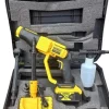 Hidrolavadora inalámbrica 128v Dewalt con 2 baterías a presión 2