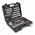 Juego de llaves y raches 82 piezas