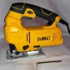 Sierra Caladora con Guía Laser Tipo Dewalt