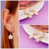 Aretes flores gancho B163