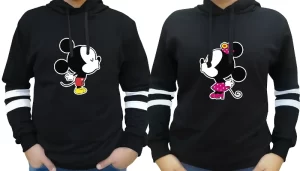 Buzo buso saco pareja Mickey y Minnie enamorados color negro
