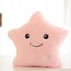 Almohada estrella luminosa rosado