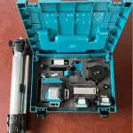 Nivel laser 16 líneas Makita