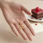 Juego de Collar y Aretes Diseño Estrella y Luna