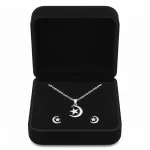 uego-de-aretes-y-collas-Luna-y-Estrella