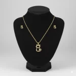 Juego-de-collar-y-Aretes-Diseno-Gato-Silueta