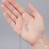 Juego de Collar y Aretes Diseño Manos