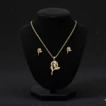 Juego-de-collar-y-Aretes-Diseno-Rosas