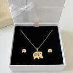 Juego de collar y Aretes Elefante de Acero Inoxidable