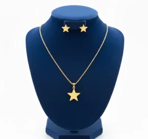 Juego de collar y Aretes Estrellas
