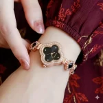 Reloj-Trebol-Pulsera-Cuarzo-De-Lujo